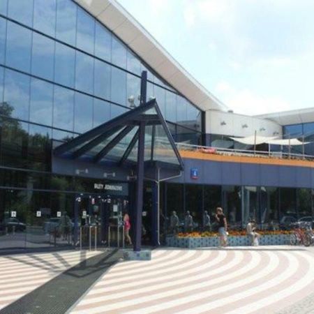 P&O Serviced Apartments Pulawska Warszawa Eksteriør billede