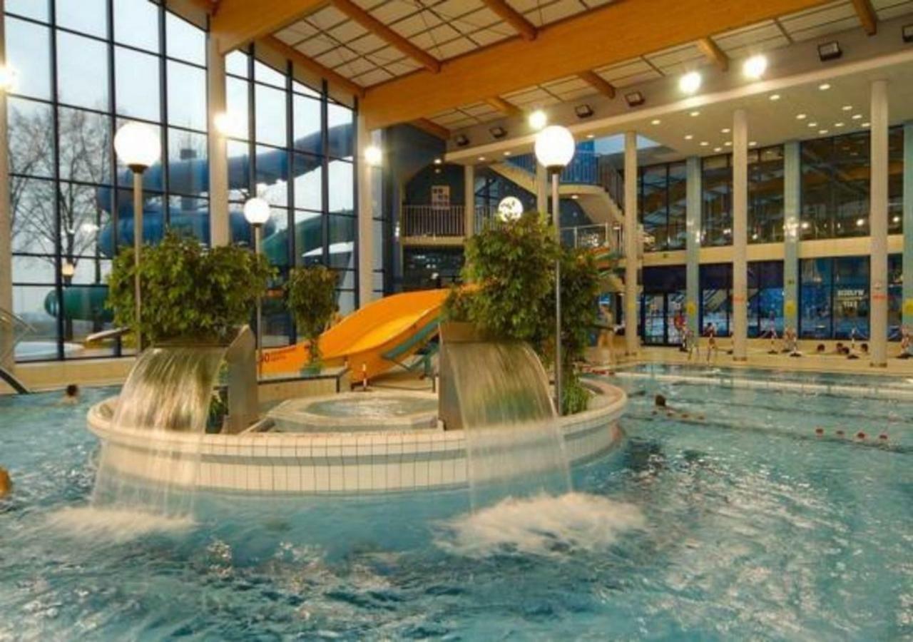 P&O Serviced Apartments Pulawska Warszawa Eksteriør billede