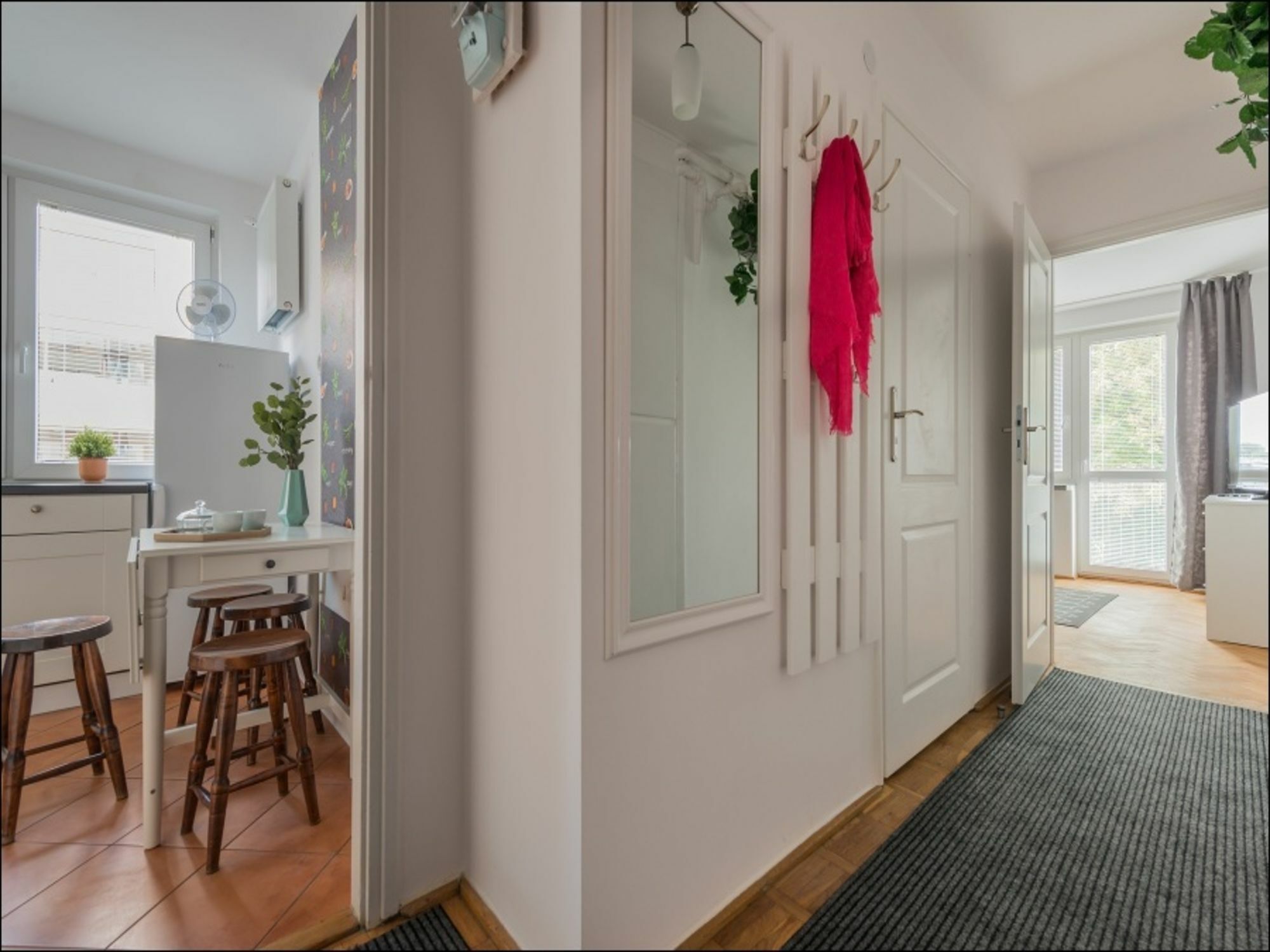 P&O Serviced Apartments Pulawska Warszawa Eksteriør billede