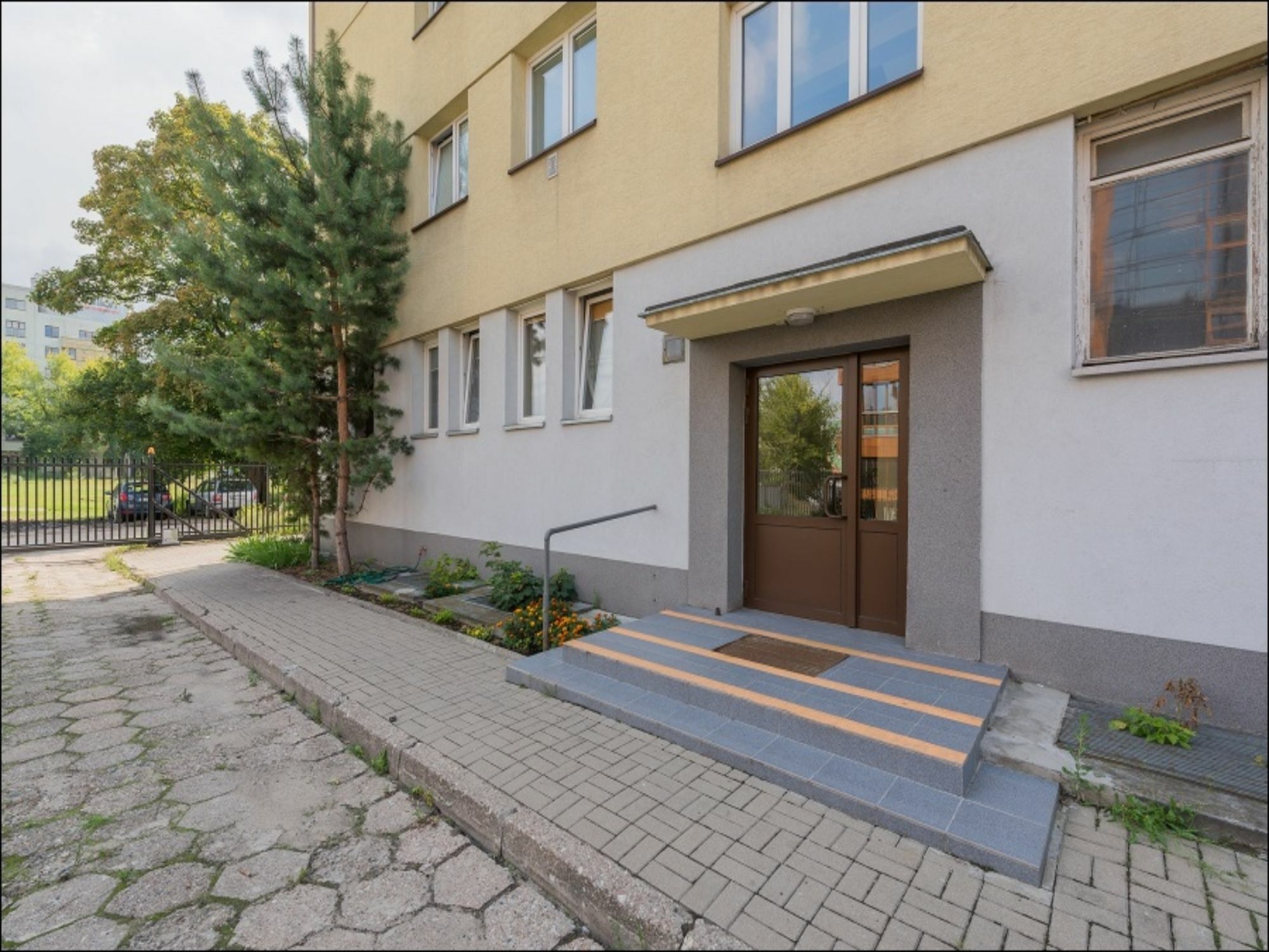 P&O Serviced Apartments Pulawska Warszawa Eksteriør billede